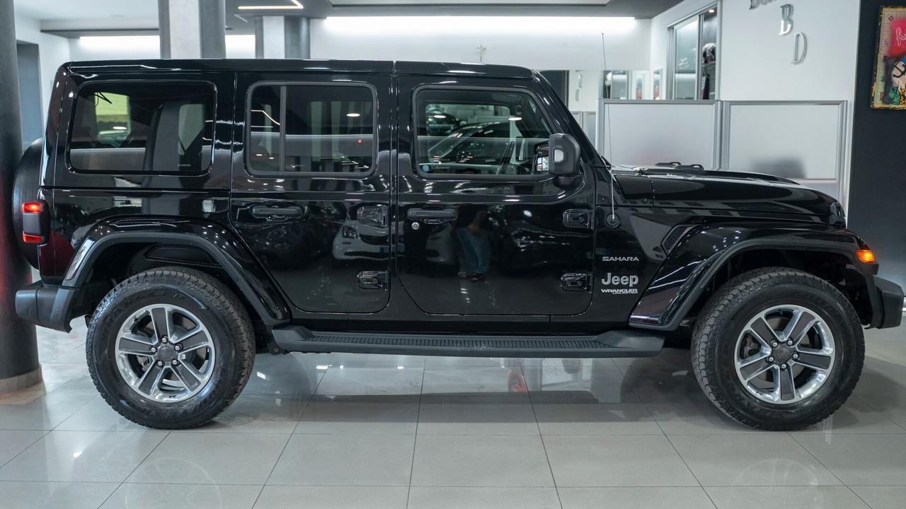 Jeep Wrangler UNLIMITED 2.2 MJT II SAHARA AUTO 200 CV XENO NAVI