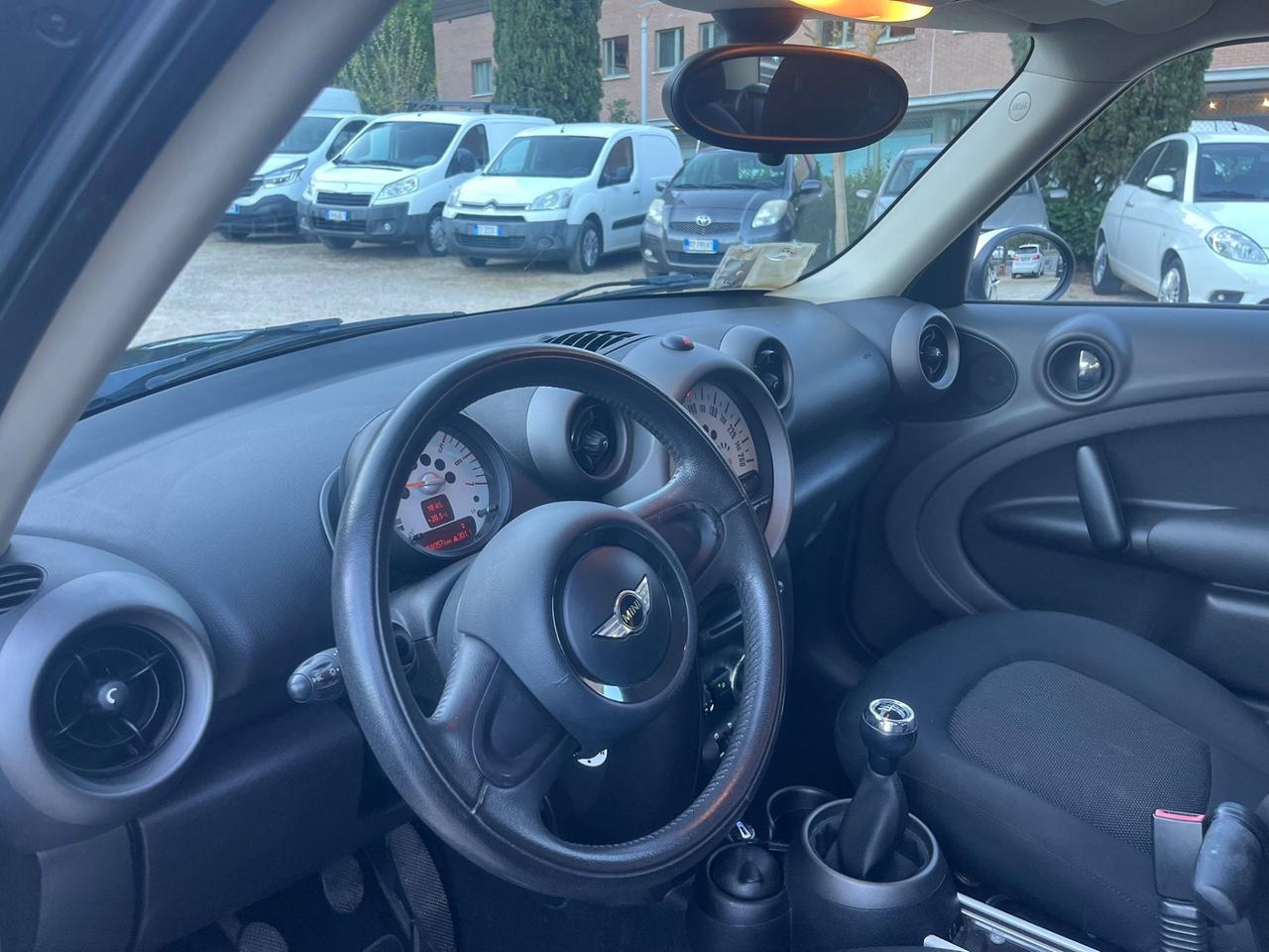 Mini Cooper D Countryman 1.6 Diesel - Neopatentati