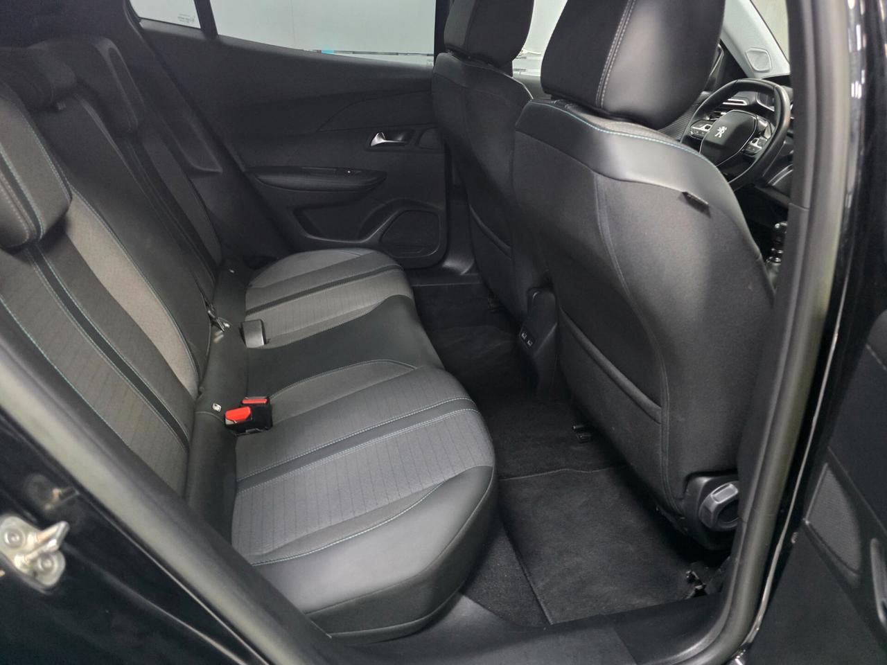 Peugeot 2008 BlueHDi 110 S&S Allure