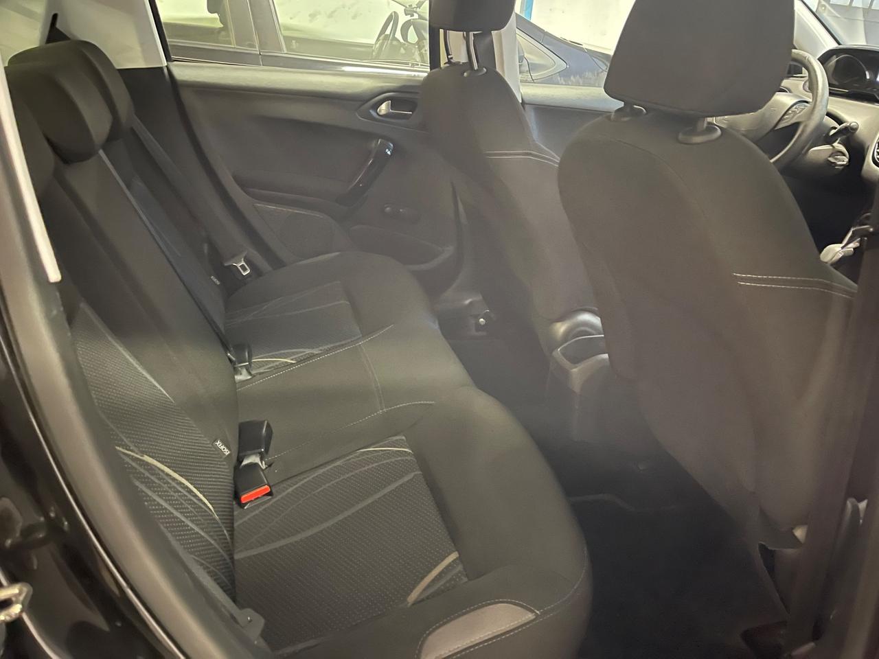 Peugeot 208 1.4 HDi 68 CV 5 porte Access