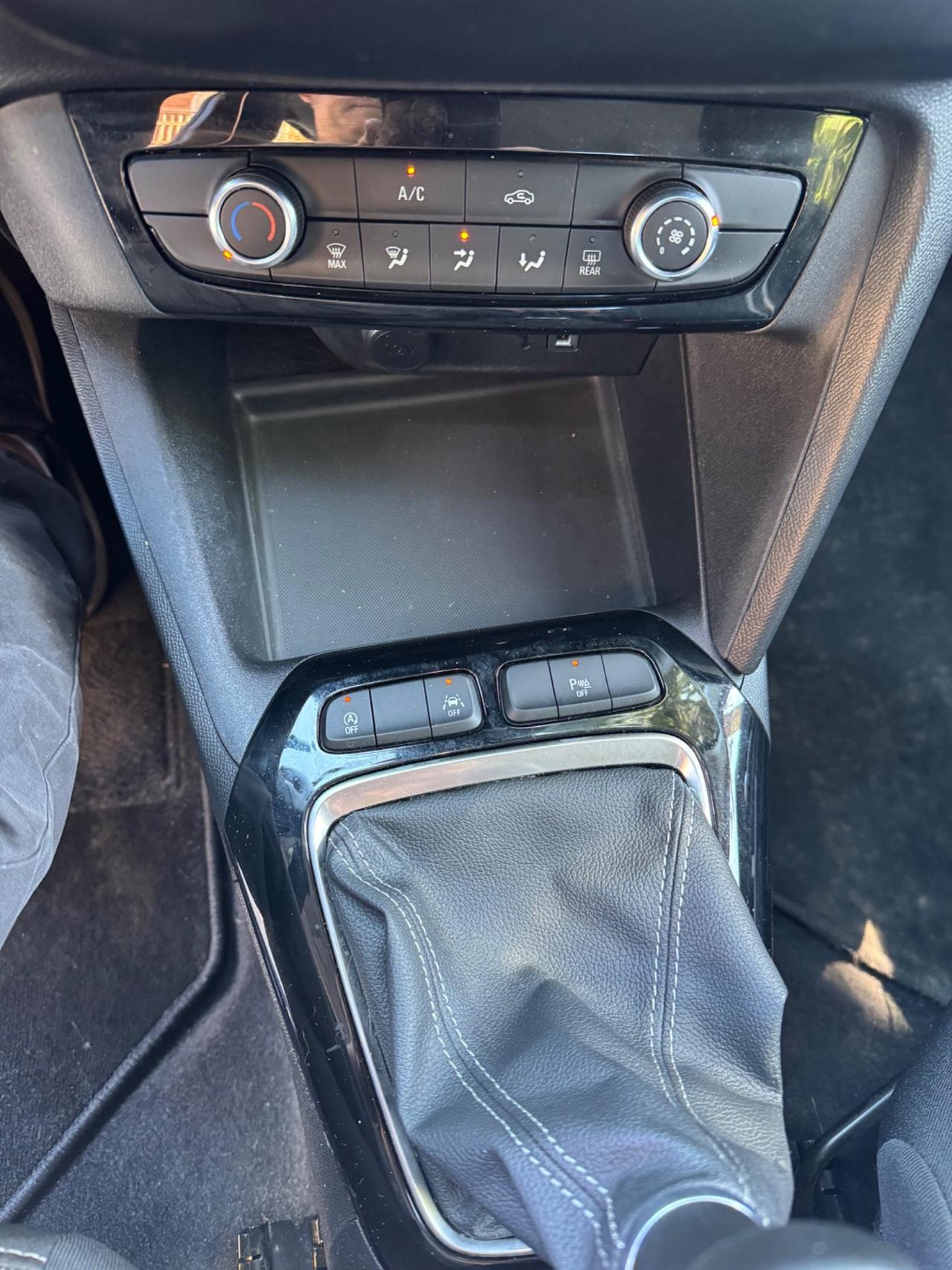 Opel Corsa 1.2 Blitz Edition
