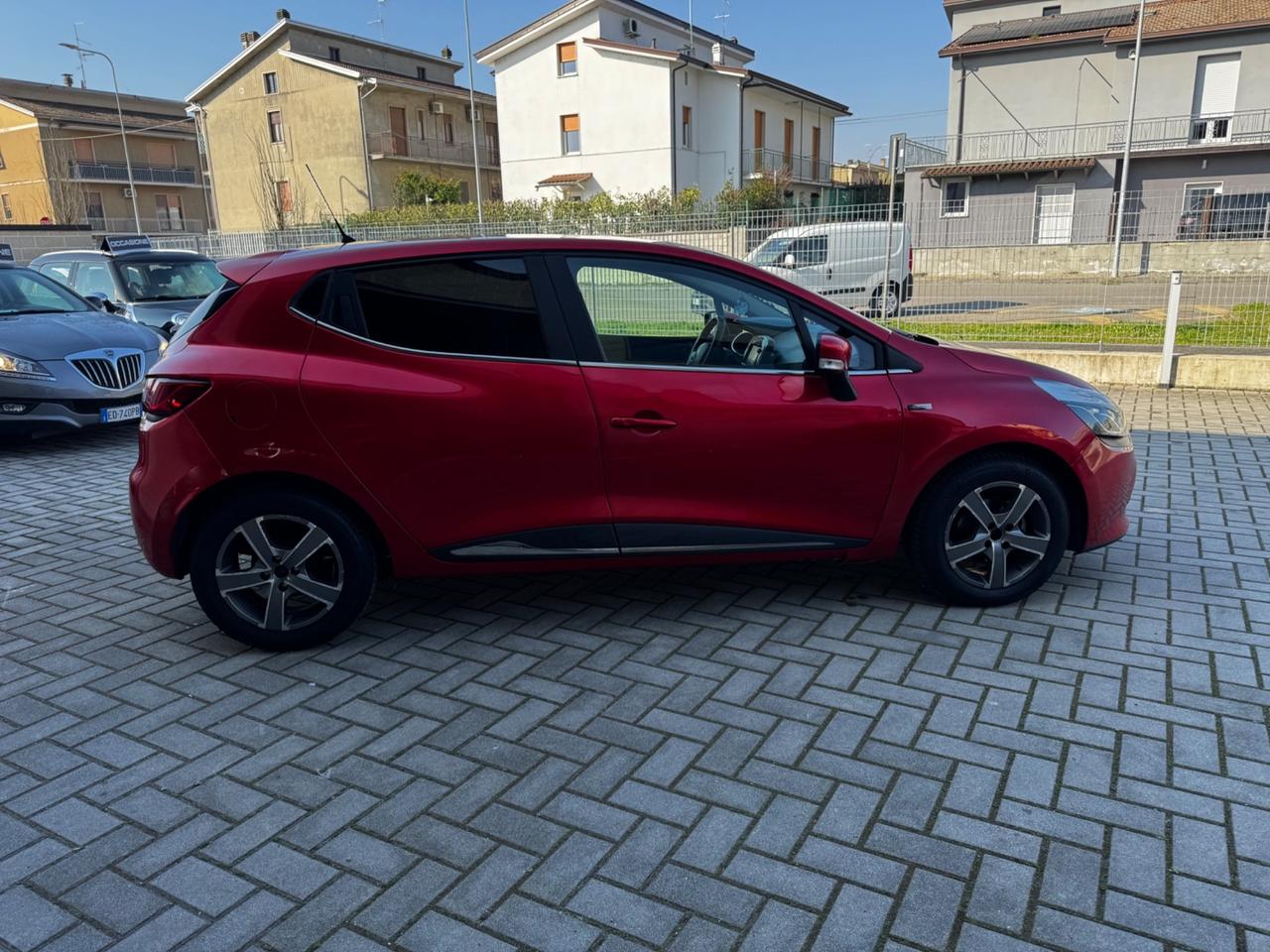 Renault Clio dCi 8V 75CV Start&Stop 5 porte Energy Zen