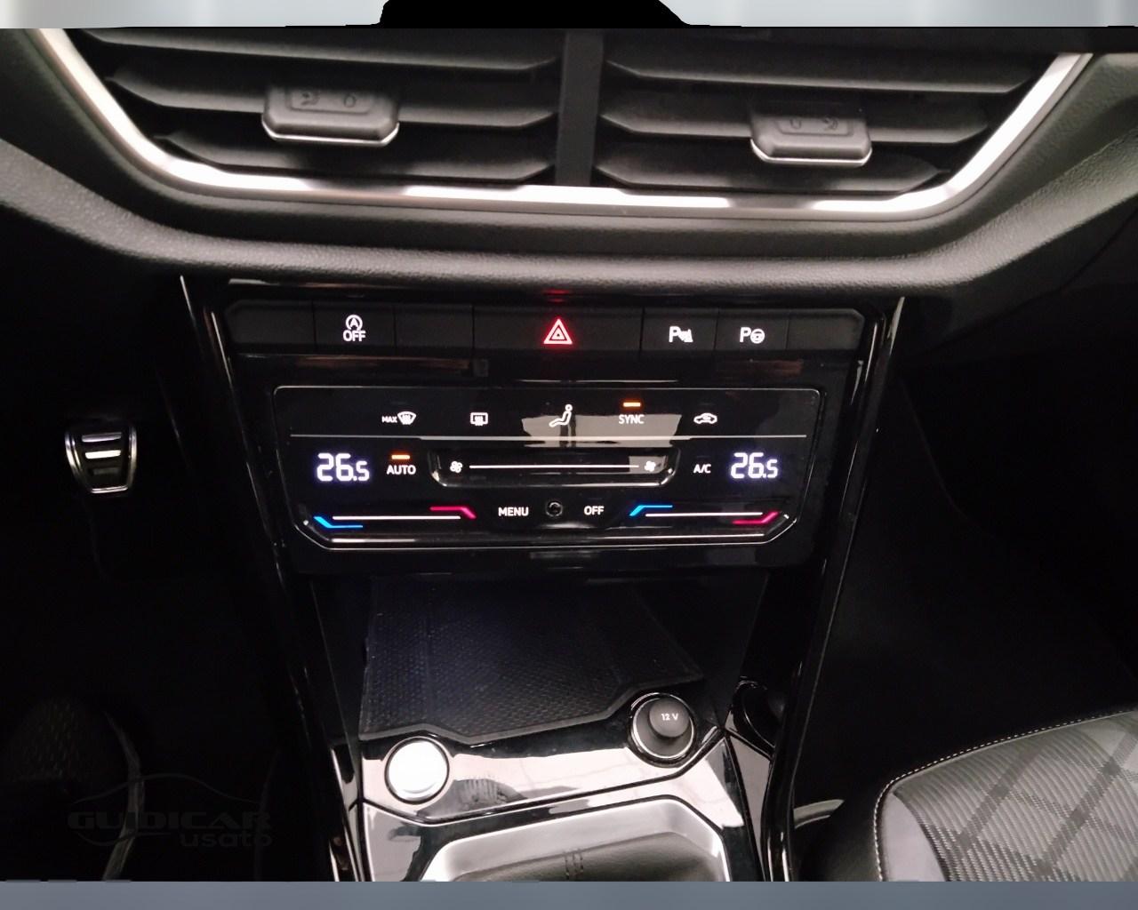 VOLKSWAGEN T-Roc I 2022 - T-Roc 2.0 tdi R-Line 115cv