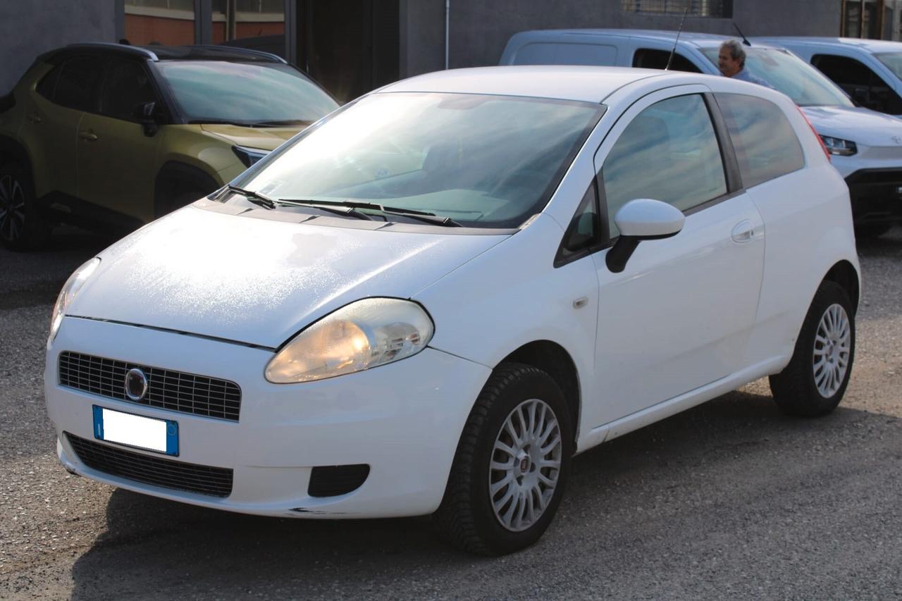 Fiat Grande Punto 1.4 3 porte Active Natural Power