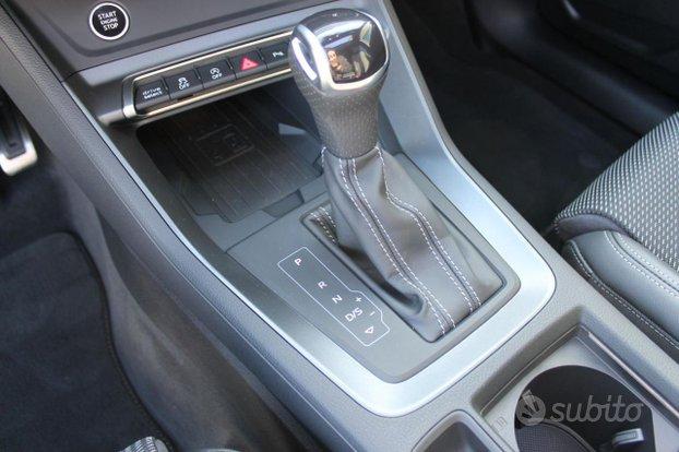 AUDI Q3 SPB 35 TDI S tronic S line edition