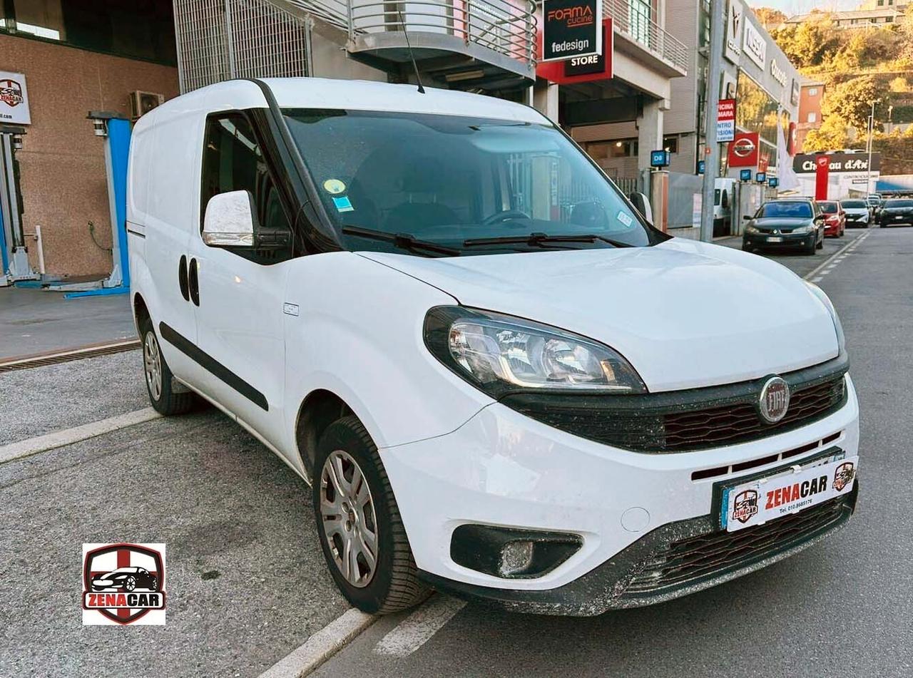 FIAT DOBLO' 1.3 MJET 95 CV NAVIGATORE SENSORI DI PARCHEGGIO UNICO PROPRIETARIO