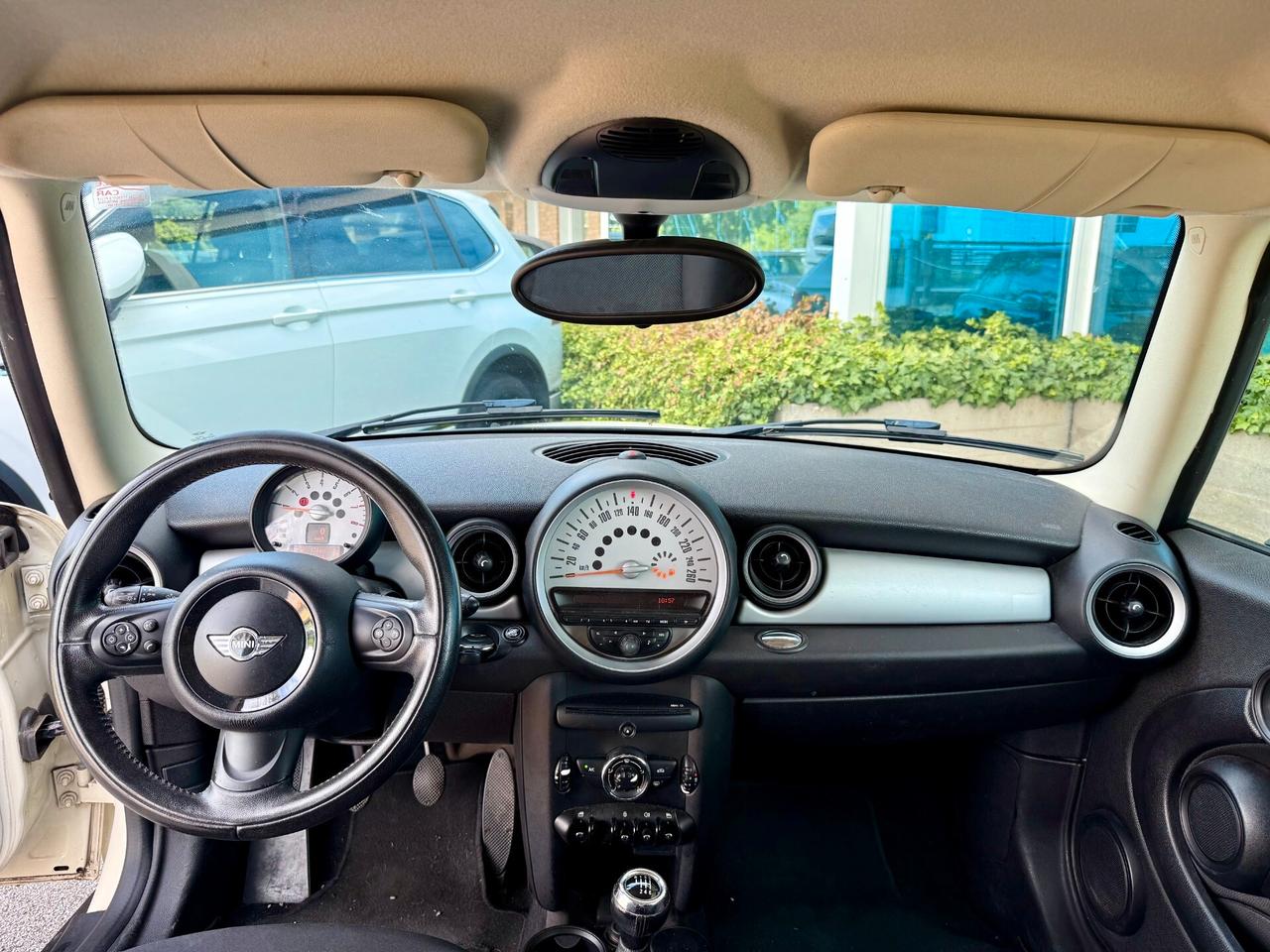 MINI One 1.6 One s/clima 75cv ADATTA A NEO PATENTATI