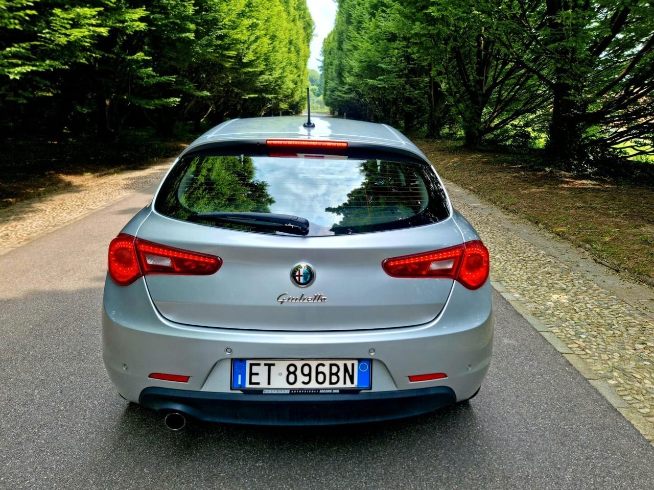 Alfa Romeo Giulietta 1.6 JTDM ADATTA A NEOPATENTATI