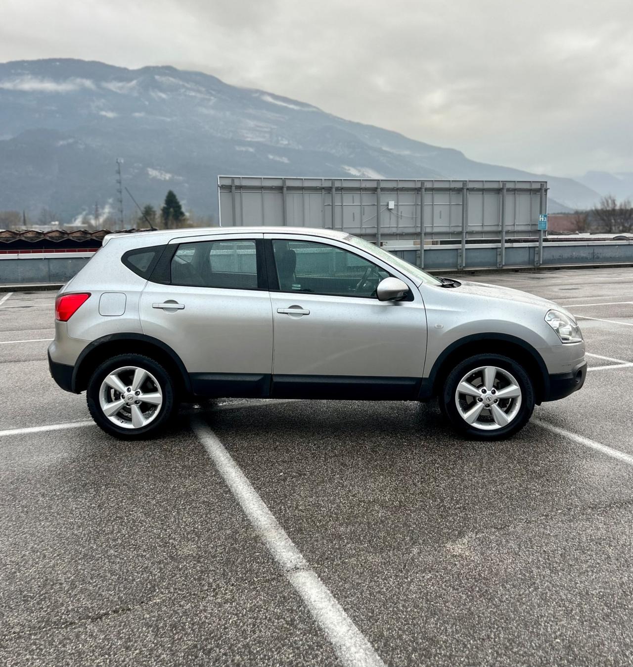 Nissan Qashqai 2.0 Tekna Neopatentati 124.000km