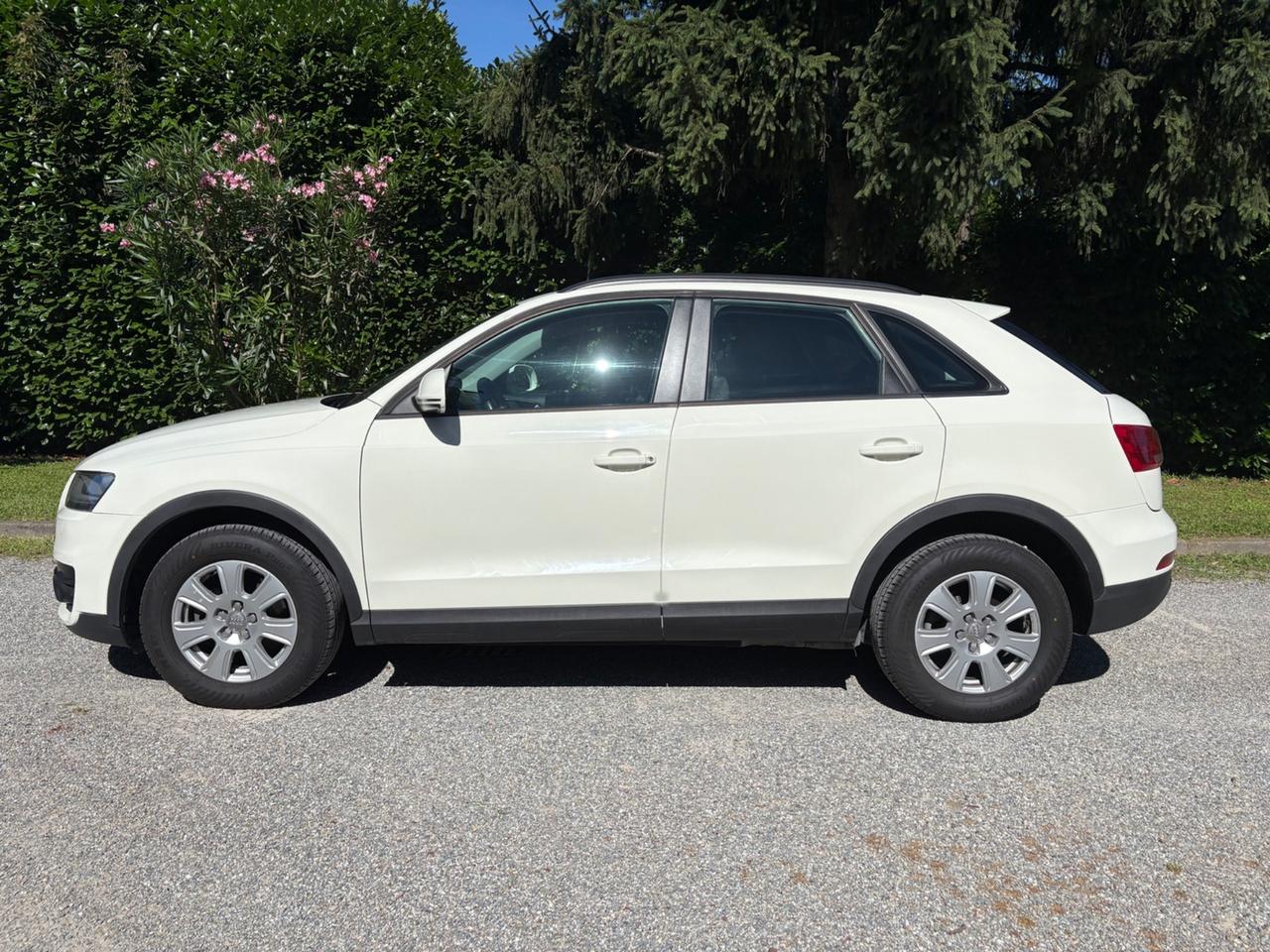 Audi Q3 2.0 TDI quattro S tronic Business