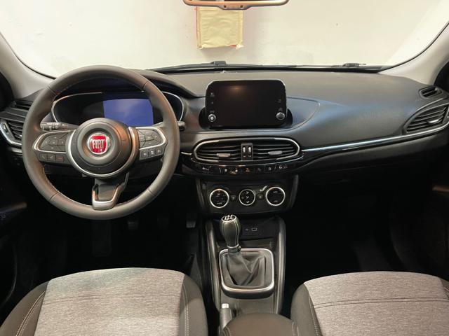 FIAT Tipo 1.0 5 porte Cross