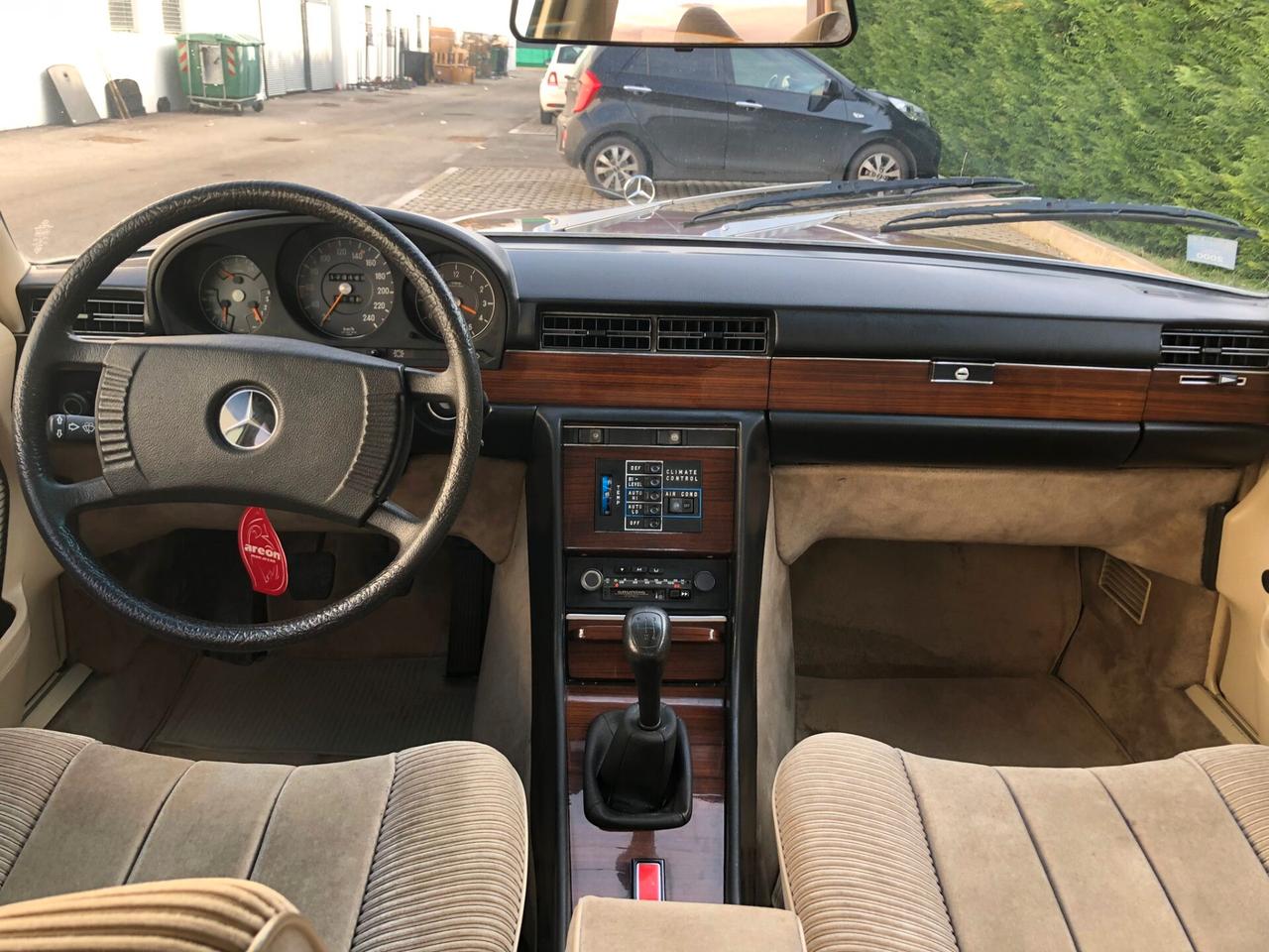 Mercedes-benz 280