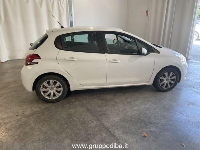 Peugeot 208 I 2015 Benzina 5p 1.2 puretech Active 82cv