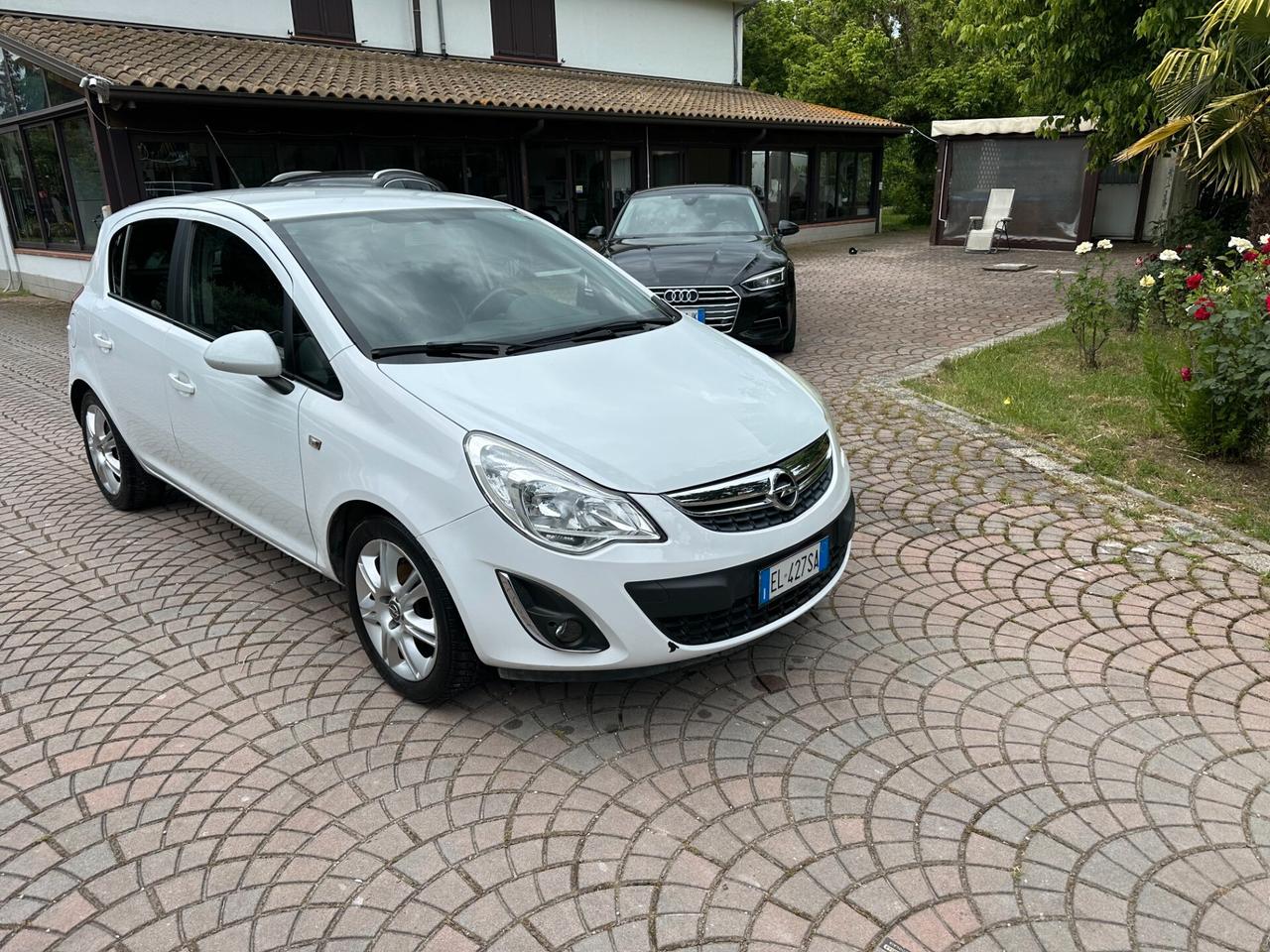 Opel Corsa 1.2 85CV 5 porte GPL-TECH Ecotec IDONEA PER NEOPATENTATI PERMUTABILE