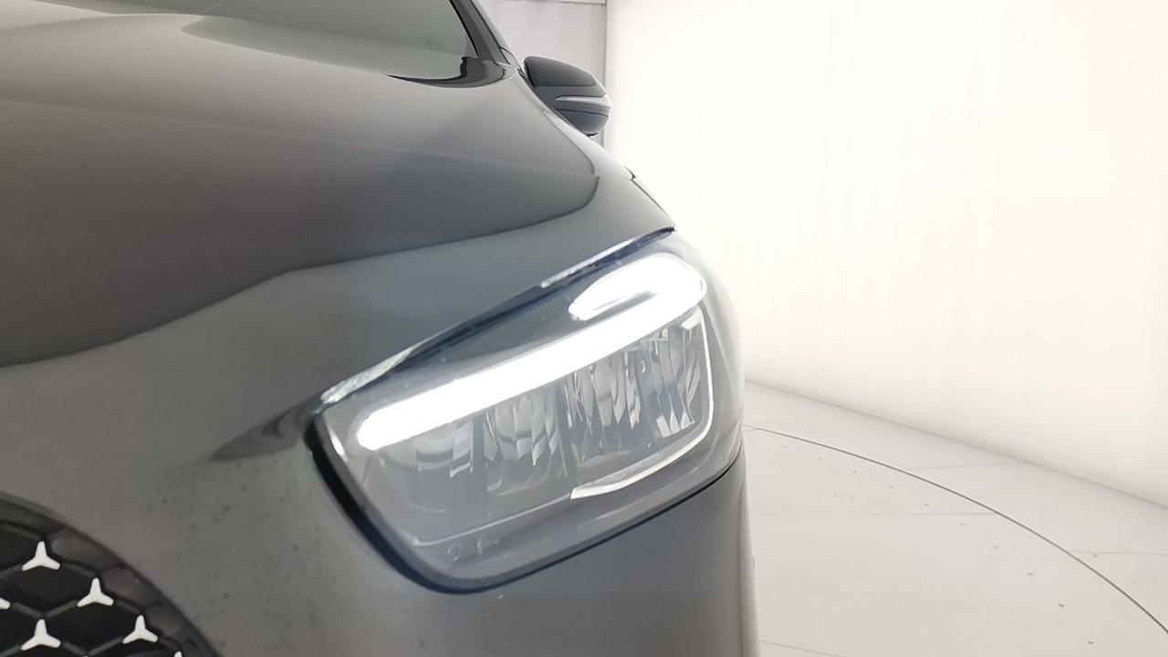Mercedes-Benz Classe B - W247 2023 - B 250 e phev AMG Line Advanced Plus auto