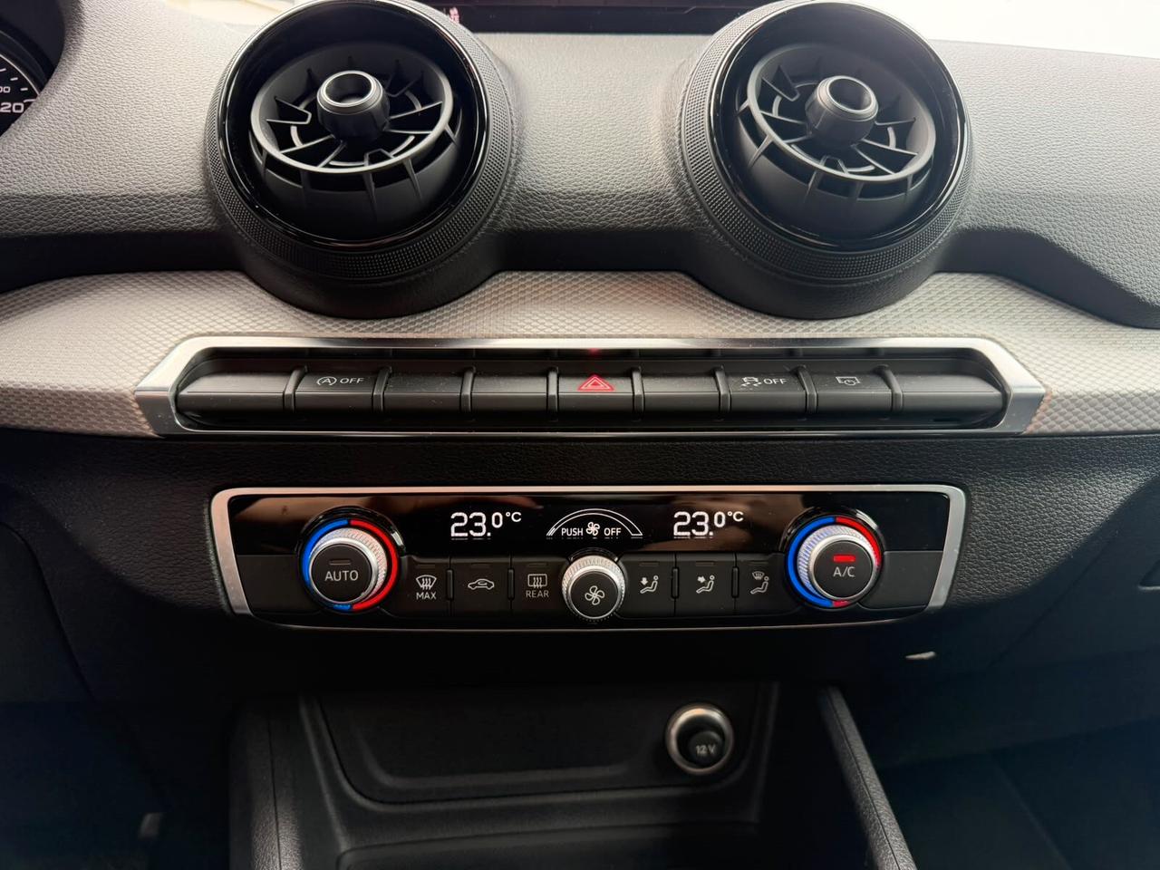 Audi Q2 1.6 Diesel Cambio Automatico Neopatentati