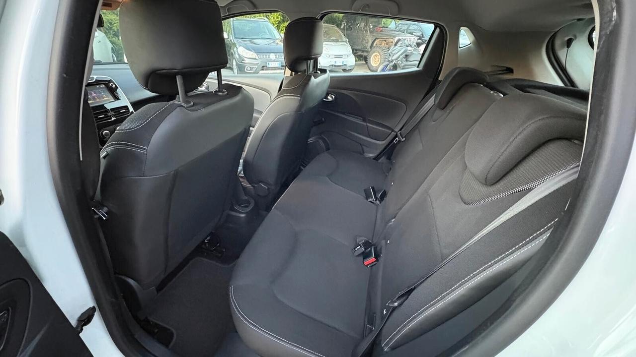 Renault Clio 1.5 dCi 8V 75CV Start&Stop 5 porte Duel