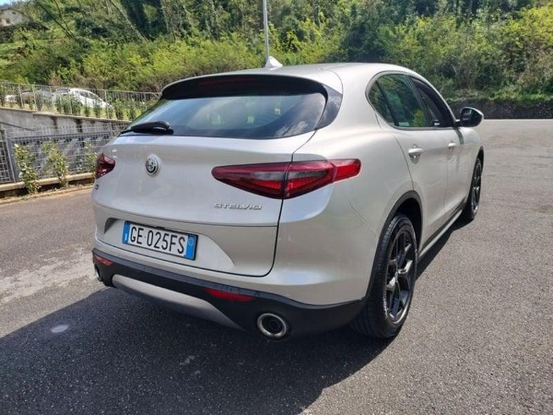 Alfa Romeo Stelvio 2.2 Turbo Diesel 190CV Business AT8 Q4