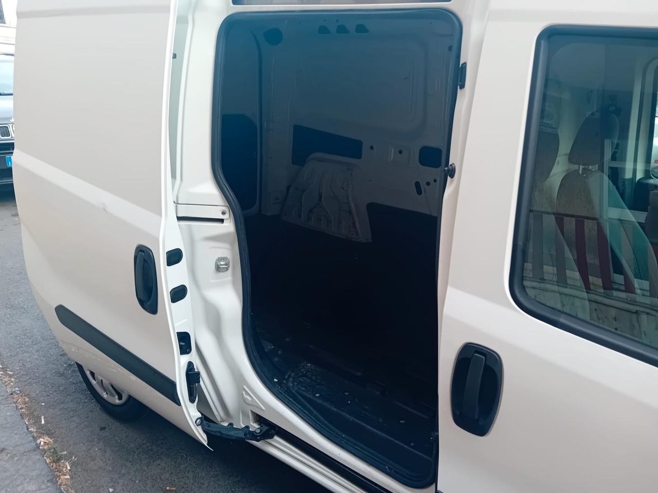 Fiat Doblo Doblò 1.6 MJT 105CV PL-TN Cargo Maxi Lamierato SX