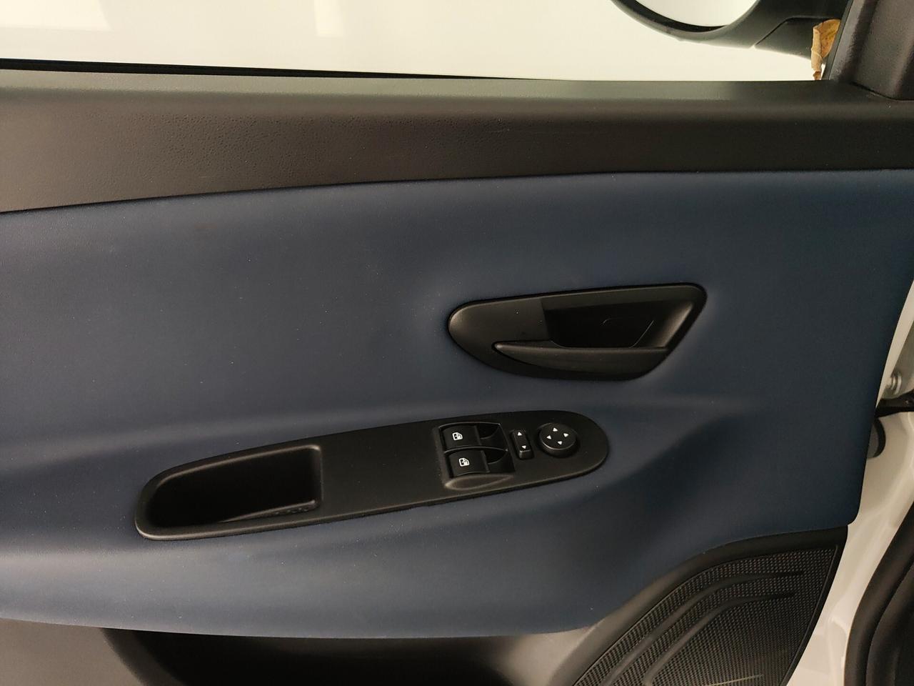 Lancia Ypsilon 1.0 FireFly 5 porte S&S Hybrid Oro