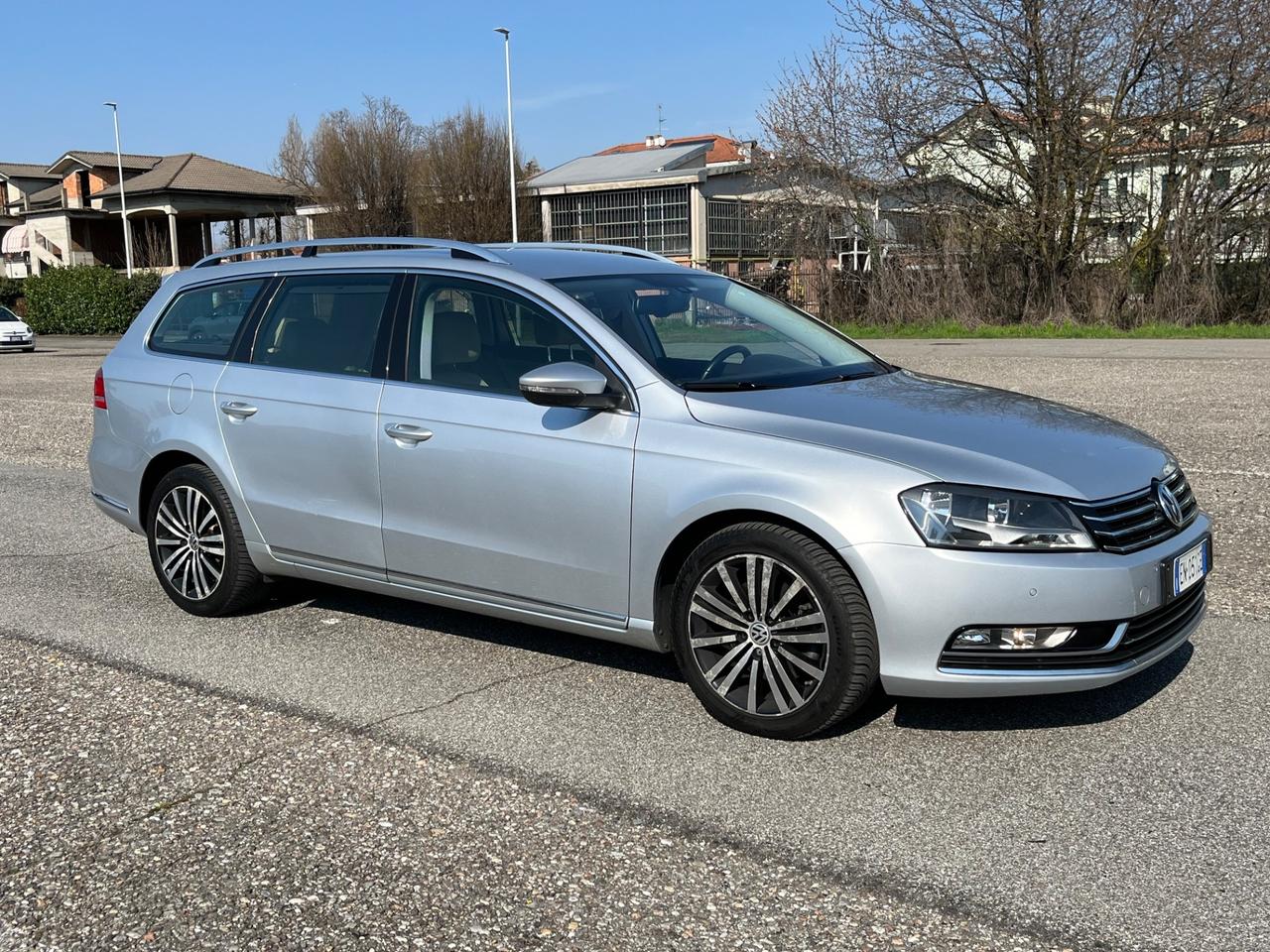 Volkswagen Passat 2.0 TDI DSG High. - 140 CV
