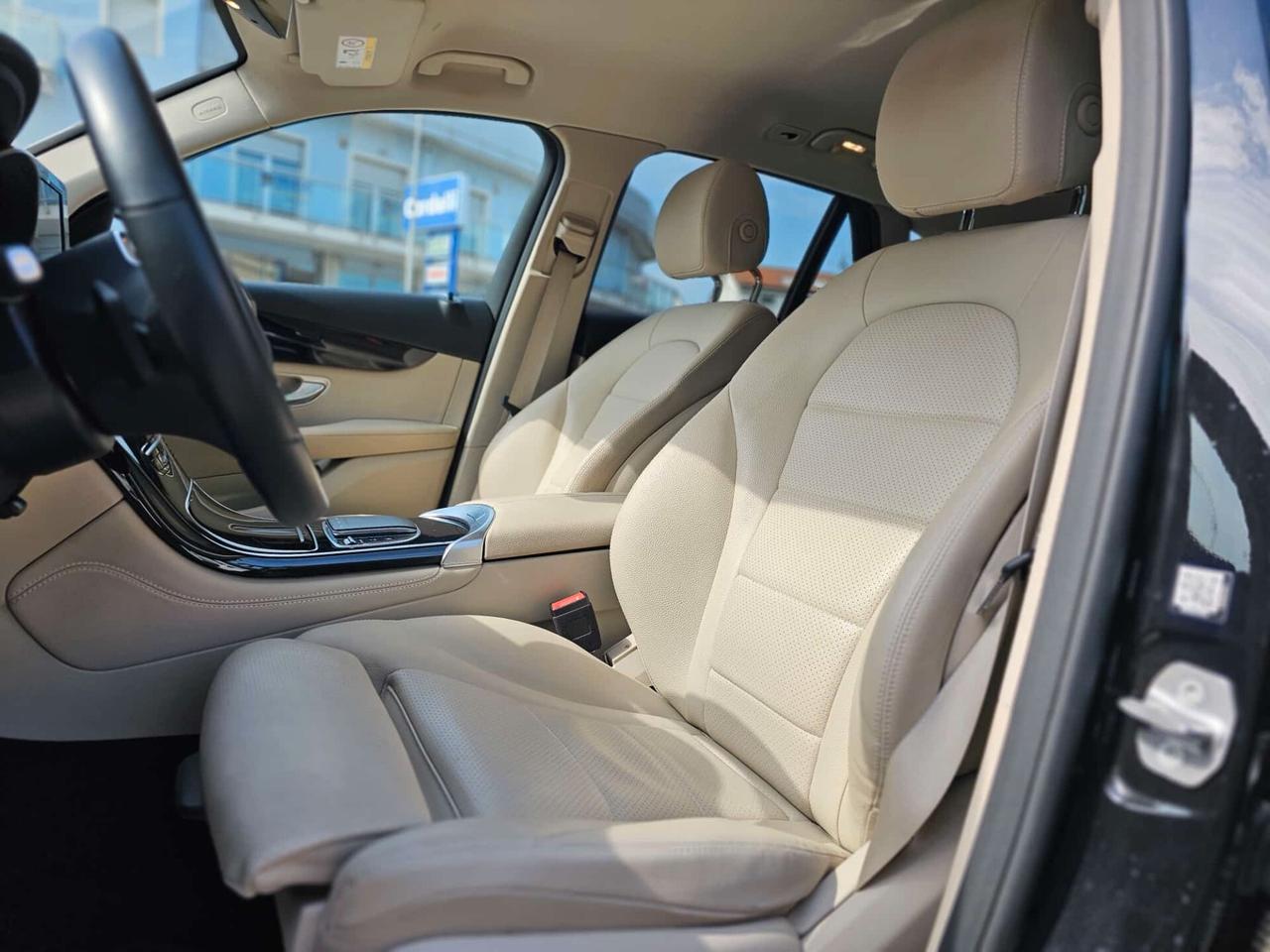 Mercedes-benz GLC 300 e 4Matic EQ-Power Business