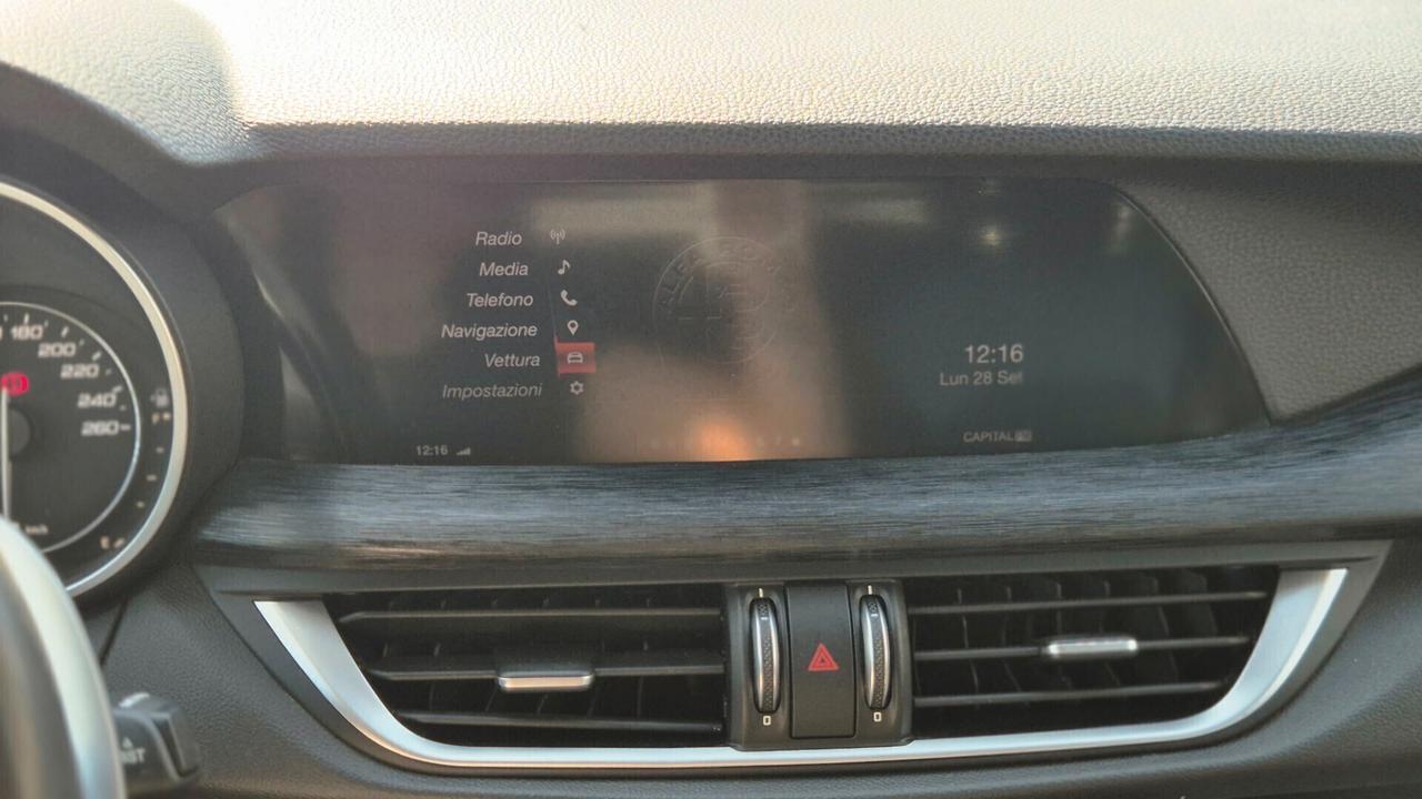 Alfa Romeo Stelvio 2.2 Turbodiesel 210 CV Q4 Veloce