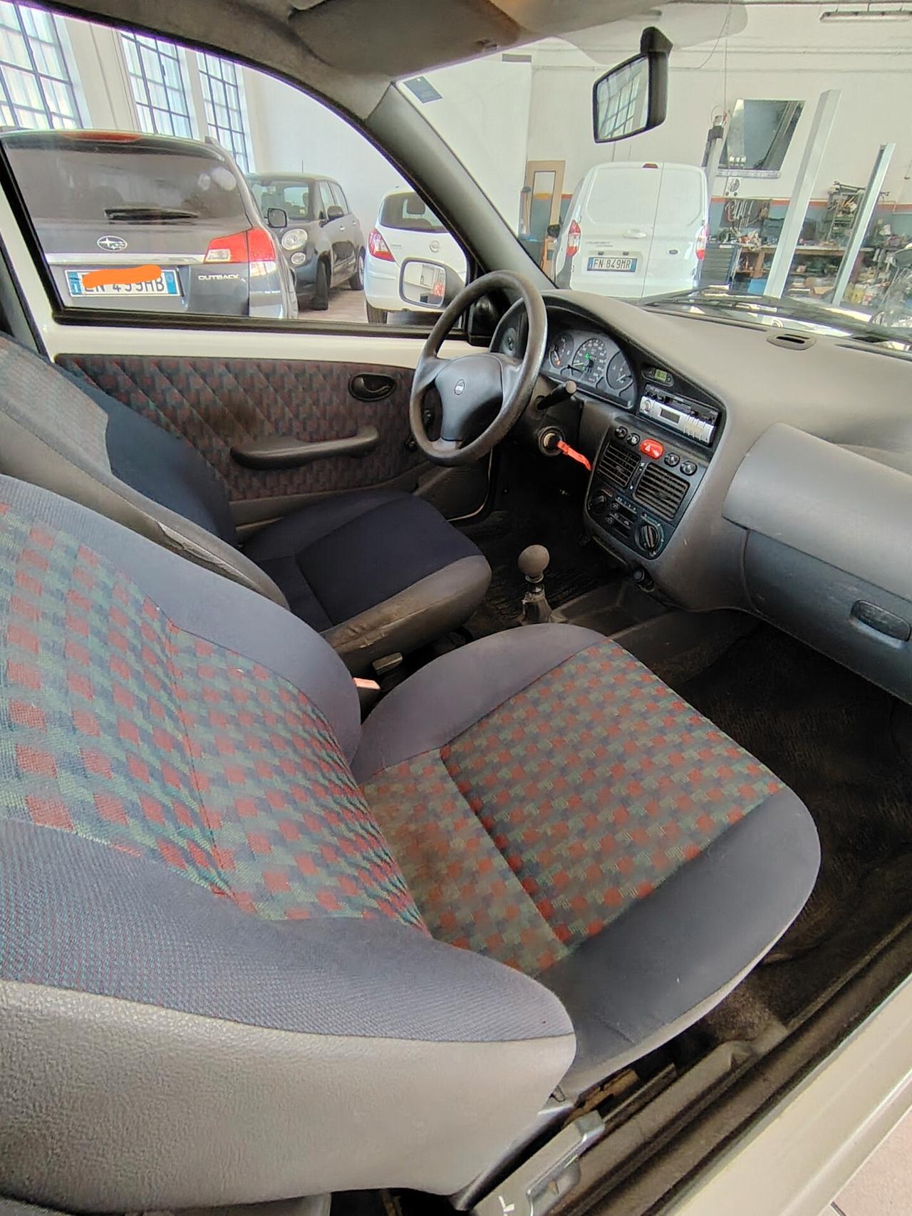 Fiat Strada 1.9 diesel Pick-up