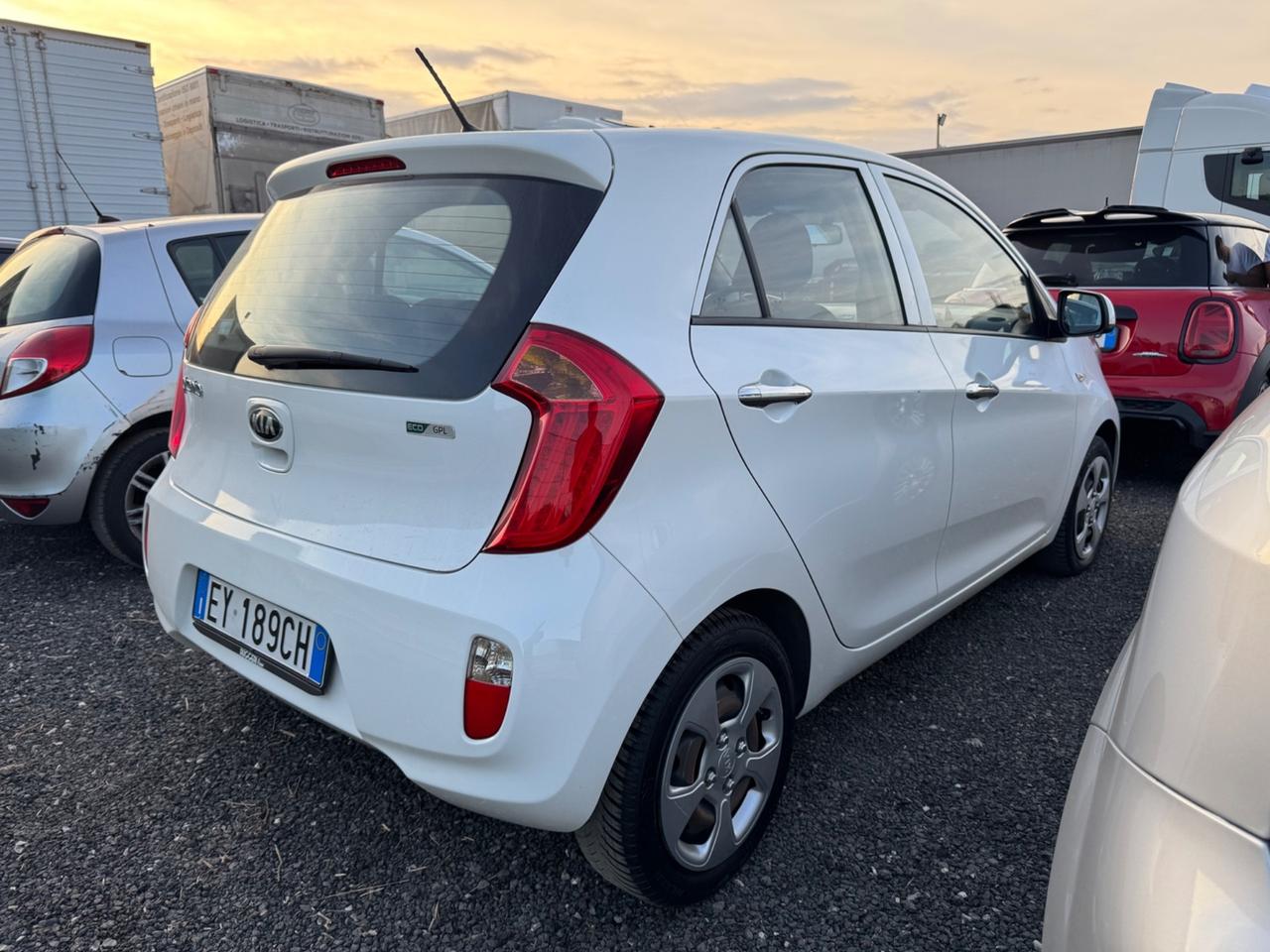 Kia Picanto 1.0 GPL 5 porte Glam