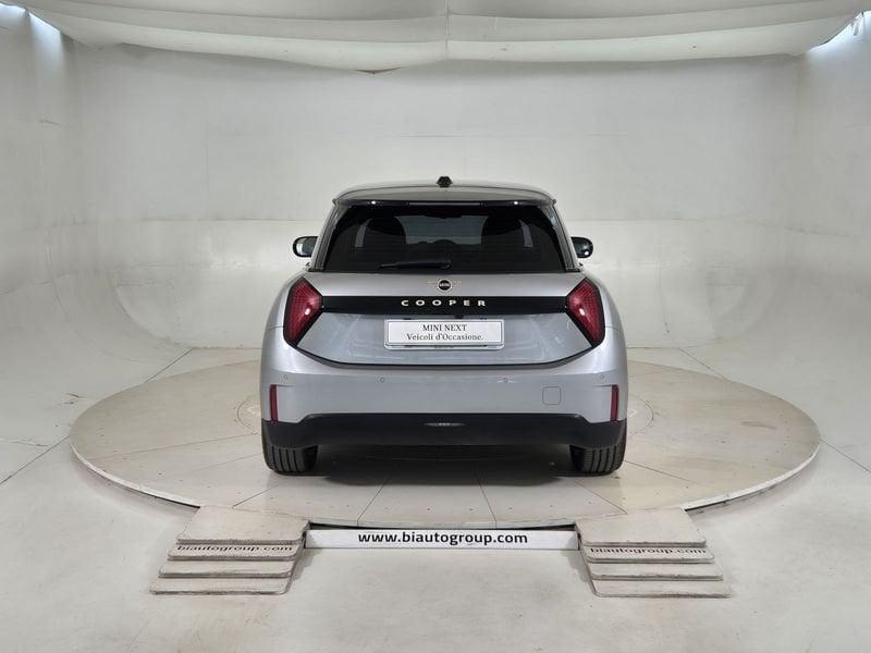 MINI Mini Serie M COOPER E