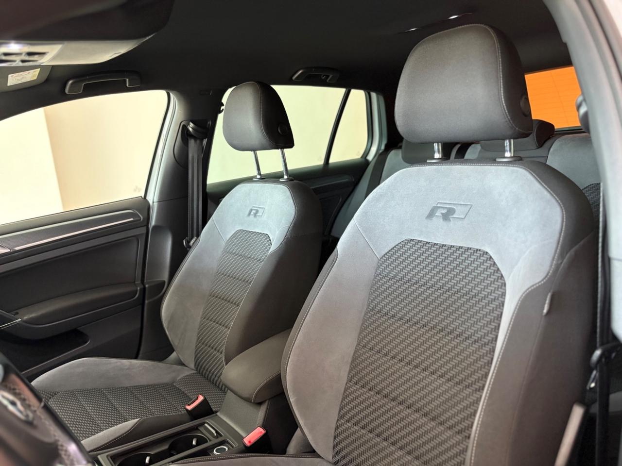 Volkswagen Golf 1.5 TSI ACT DSG R LINE PERMUTE FINANZIAMENTI