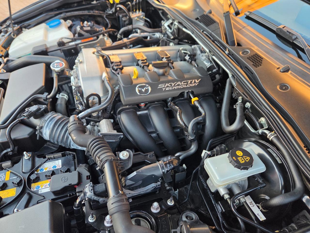 Mazda MX-5 2.0L Skyactiv-G Sport