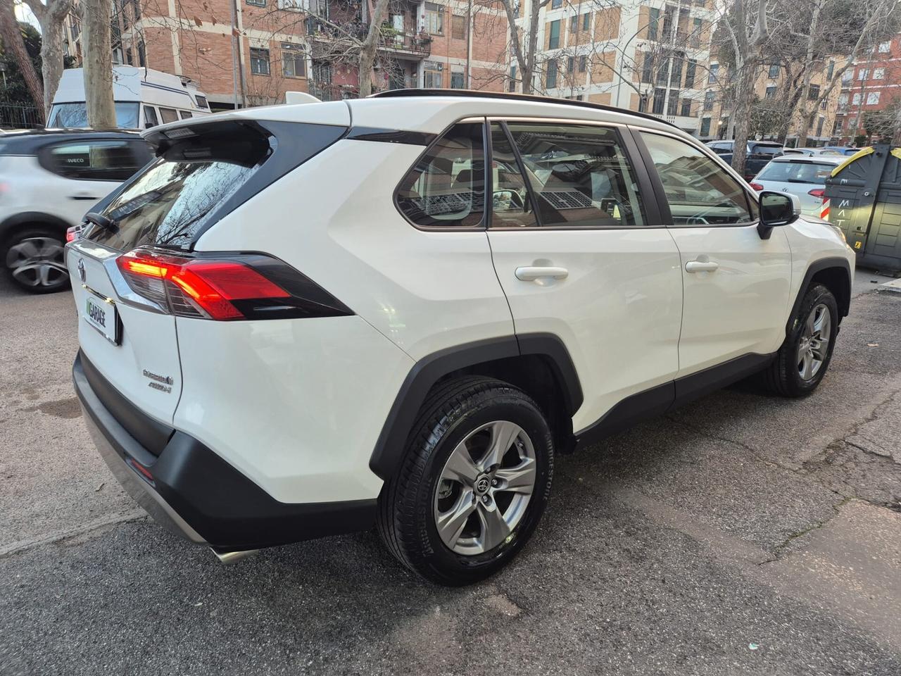 Toyota RAV 4 RAV4 2.5 HV (222CV) E-CVT AWD-i Business