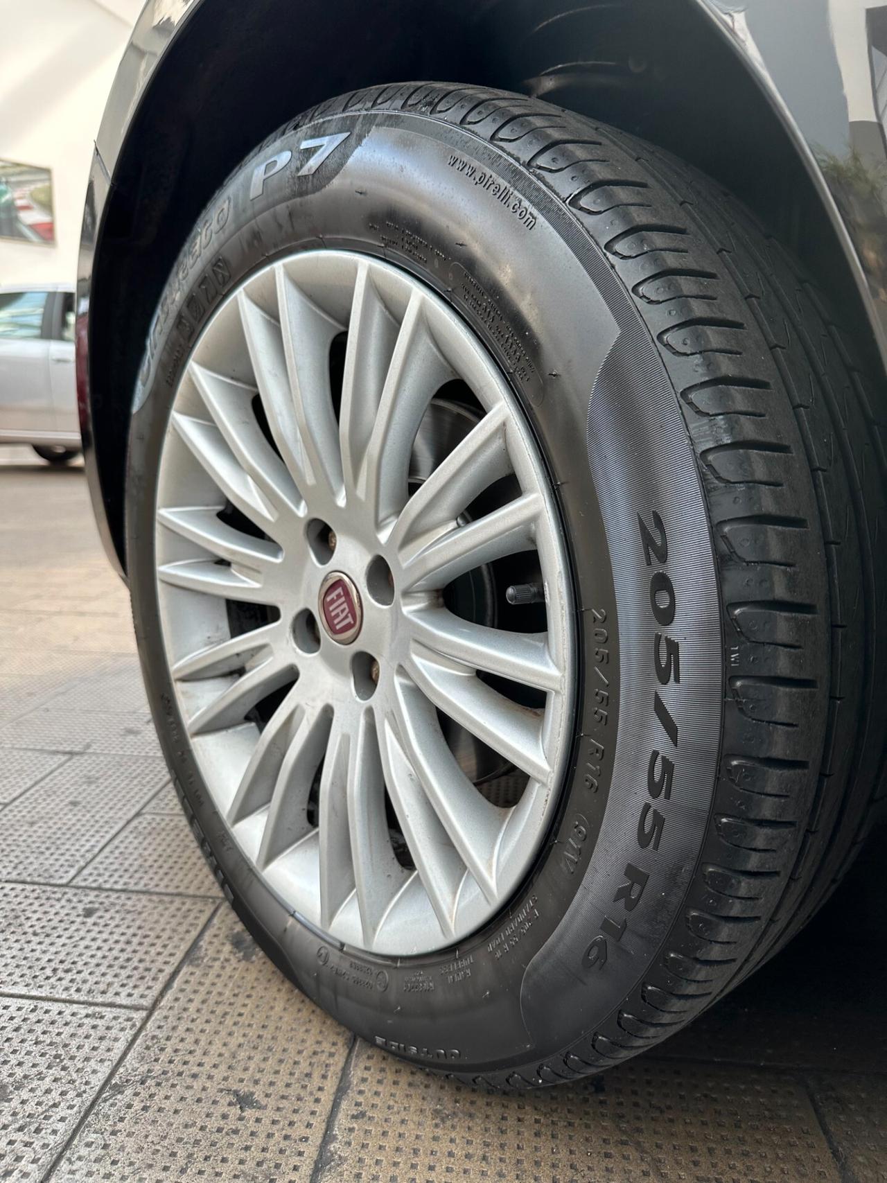 Fiat Bravo 1.6 Diesel, Euro 5A, Uni propriet, si neopat, consum ridott