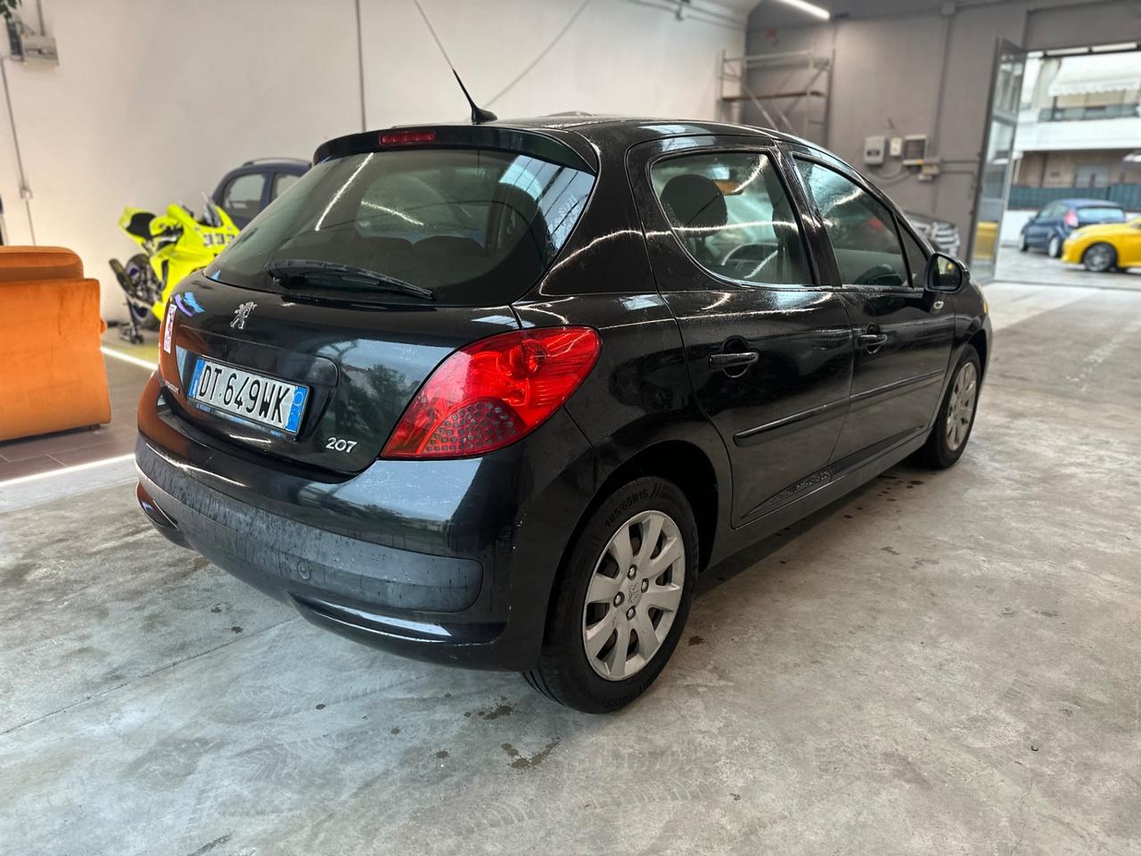 Peugeot 207 1.6 HDi 110CV 5p. XS