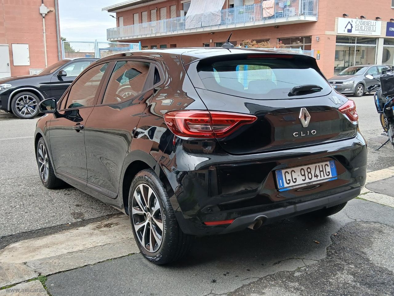 RENAULT Clio TCe 100 CV GPL Life