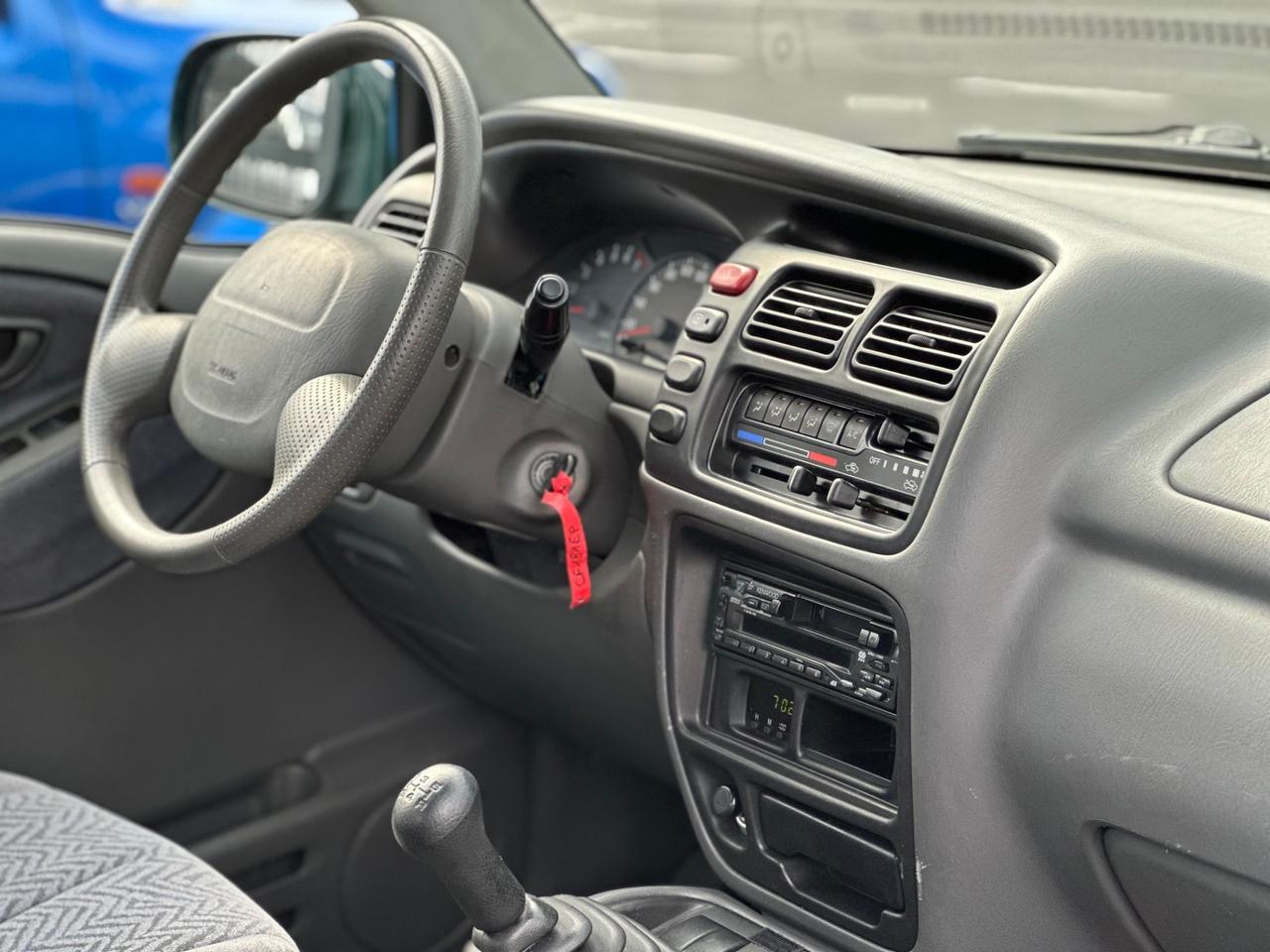 Suzuki Grand Vitara 1.6i 16V cat 3 porte
