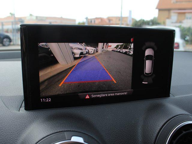 AUDI Q2 35 TDI quattro S tronic Identity Black