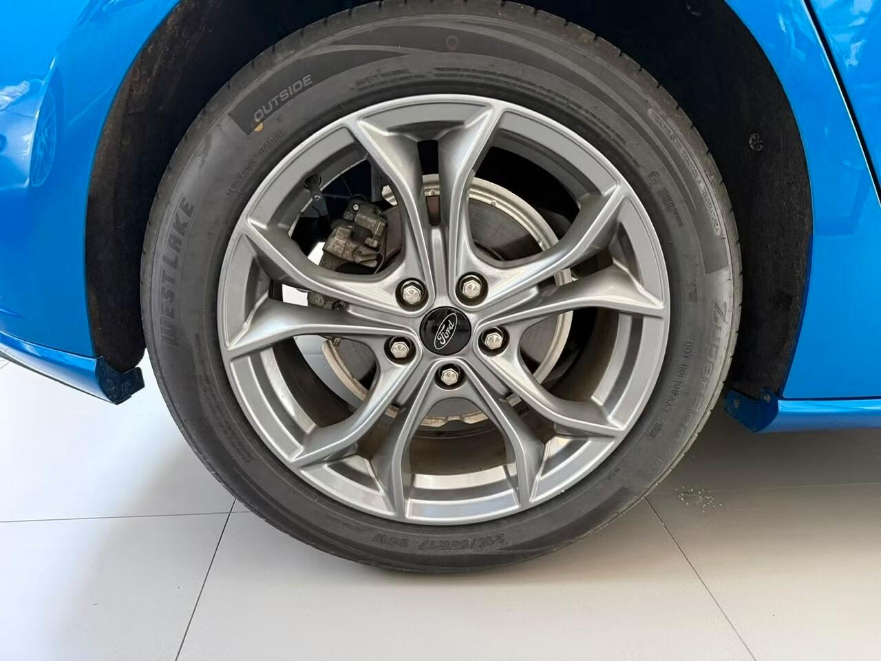 Ford Focus ST-Line