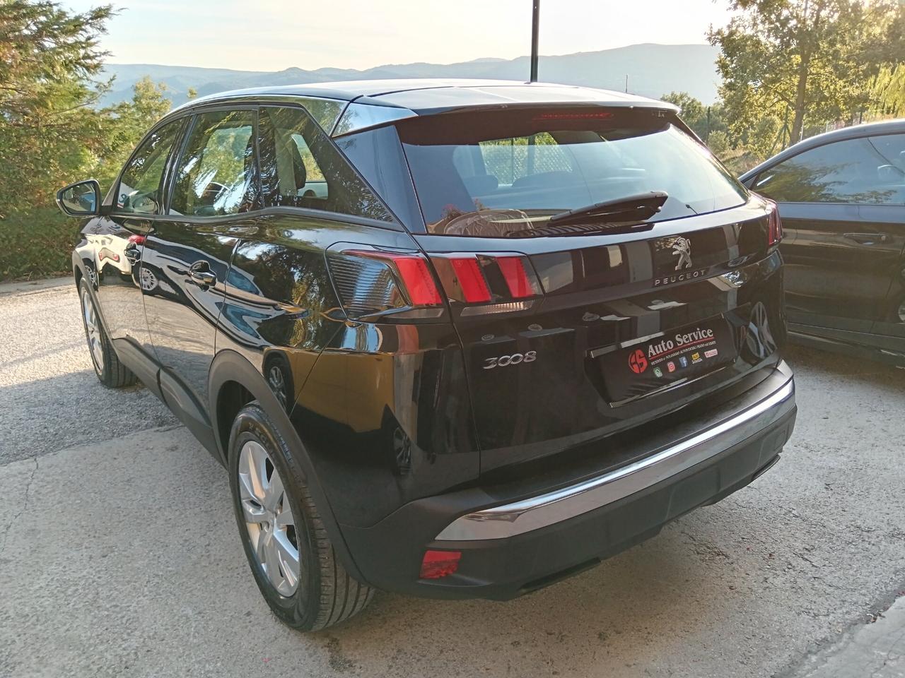 Peugeot 3008 BLUEHDI 130CV BUSINESS PERFETTA