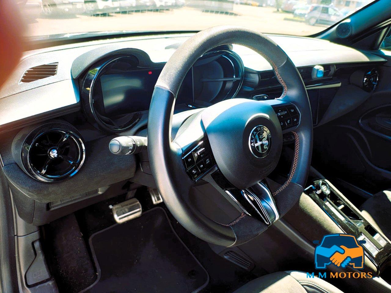 Alfa Romeo Junior 1.2 ibrida Intensa 145cv edct6