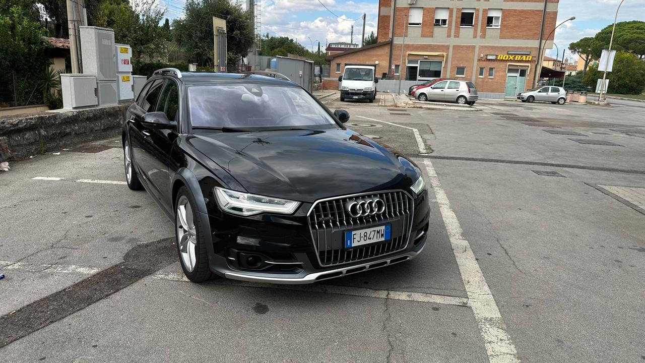 Audi A6 allroad 3.0 TDI 218 CV S tronic Business Plus