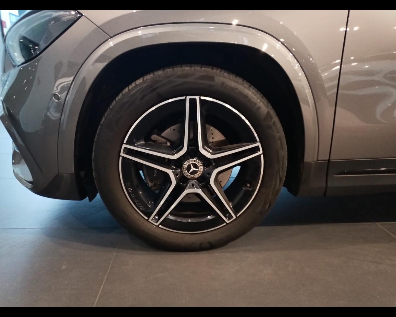 Mercedes-Benz GLA-H247 2023 - GLA 200 d AMG Line Advanced Plus auto