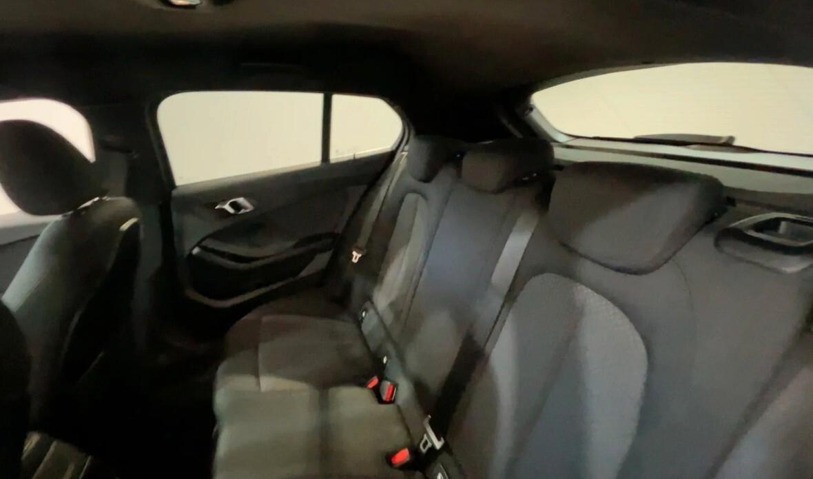 Bmw 116 116d advantage