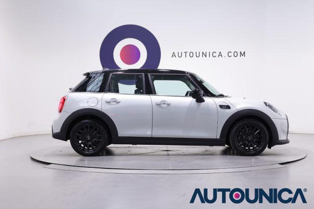MINI Cooper 1.5 COOPER CAMDEN 5 PORTE FARI LED