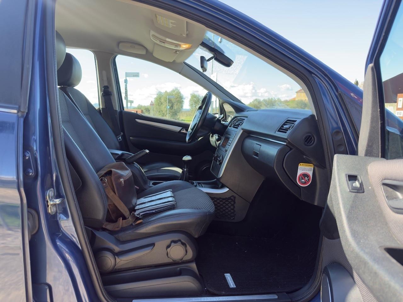 Mercedes-benz B 180 CDI BlueEFFICIENCY Premium