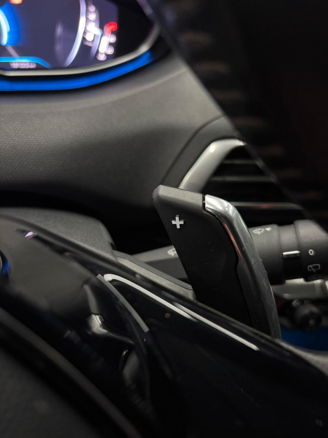 Peugeot 3008 1.5 BlueHDi 130 S&S EAT8 Allure