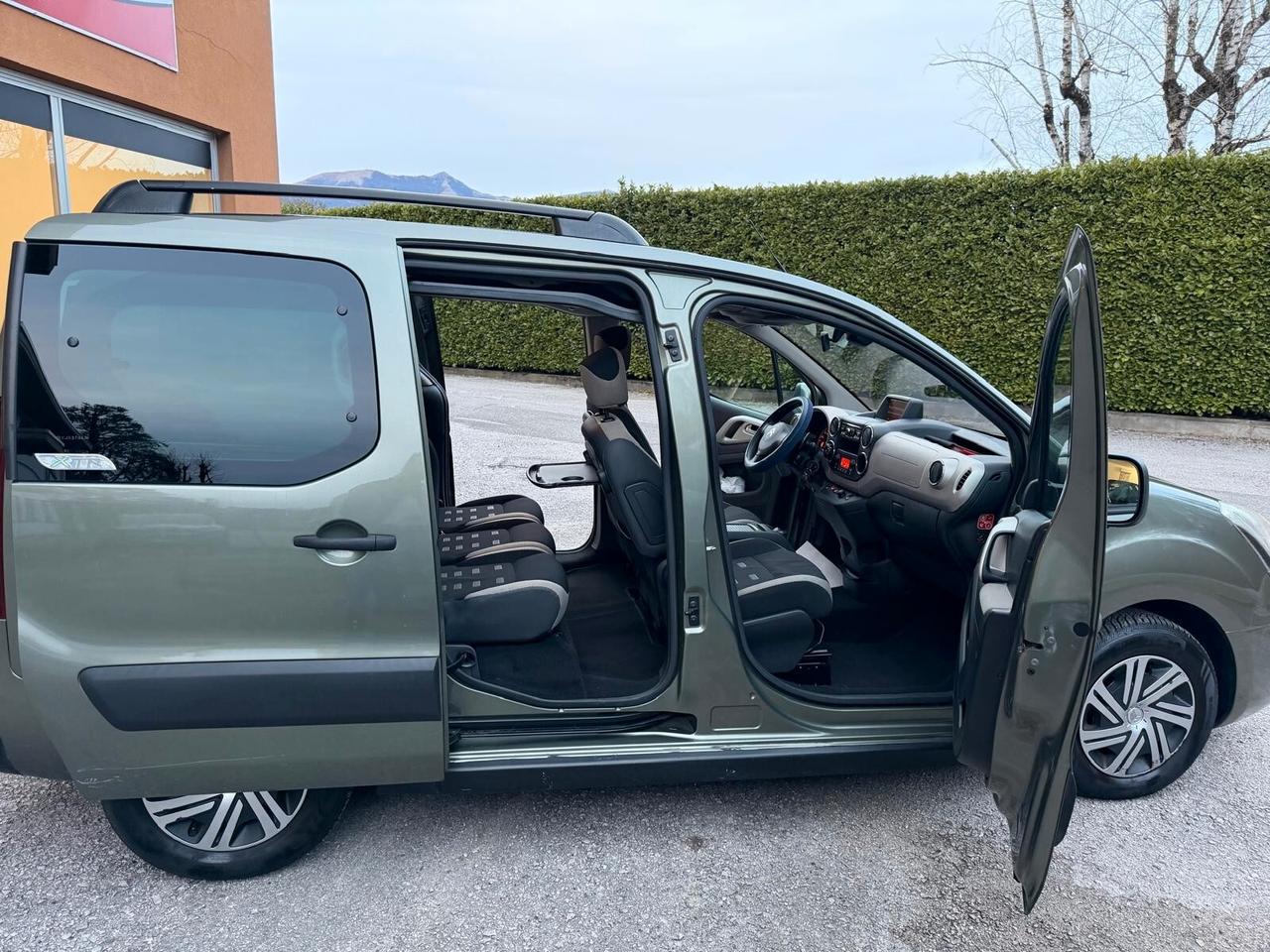 Citroen Berlingo 1.6 e-HDi 90 FAP airdream CMP6 XTR Theatre