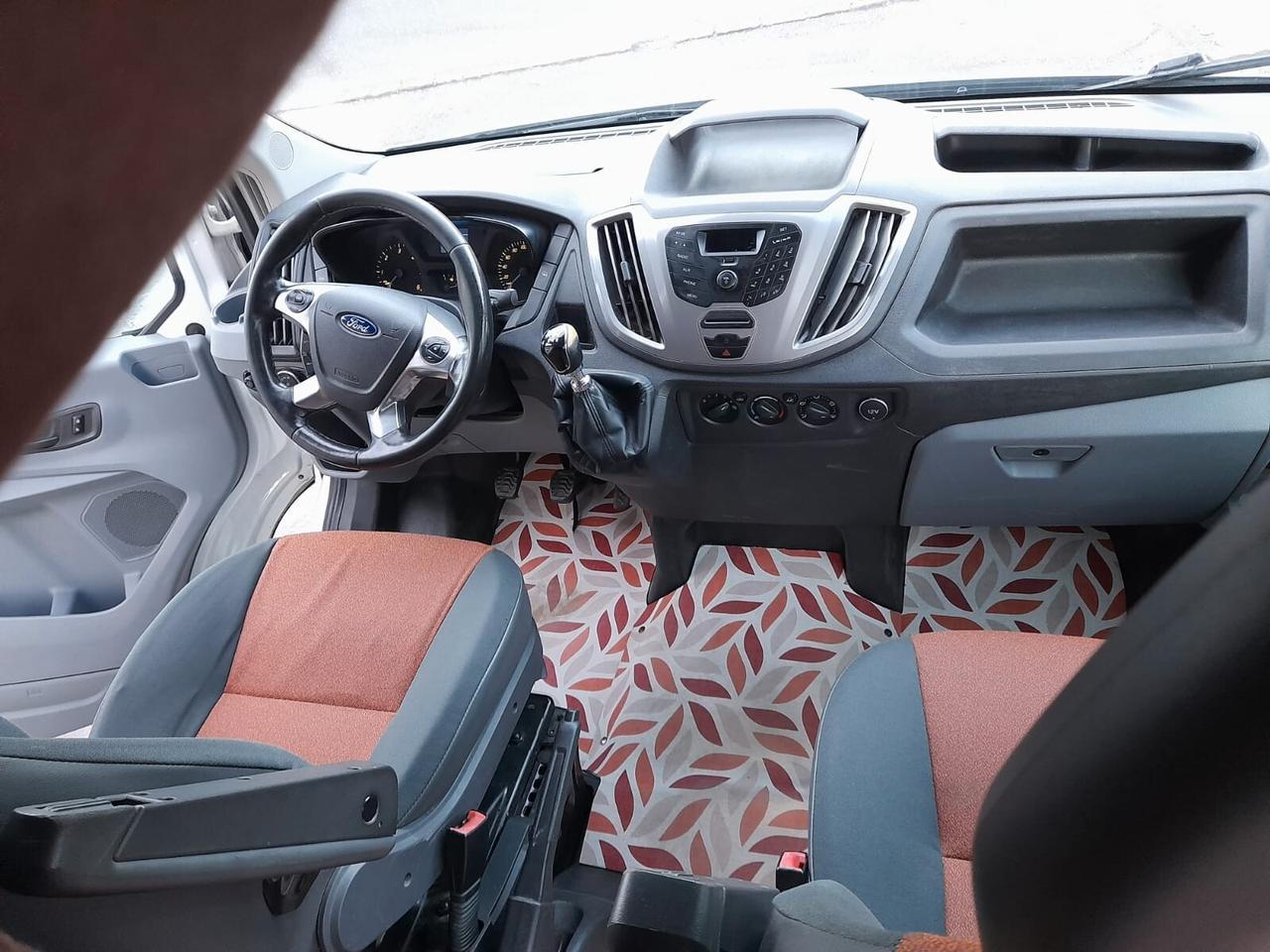 Ford Transit 2.2 TDCi Camperizzato