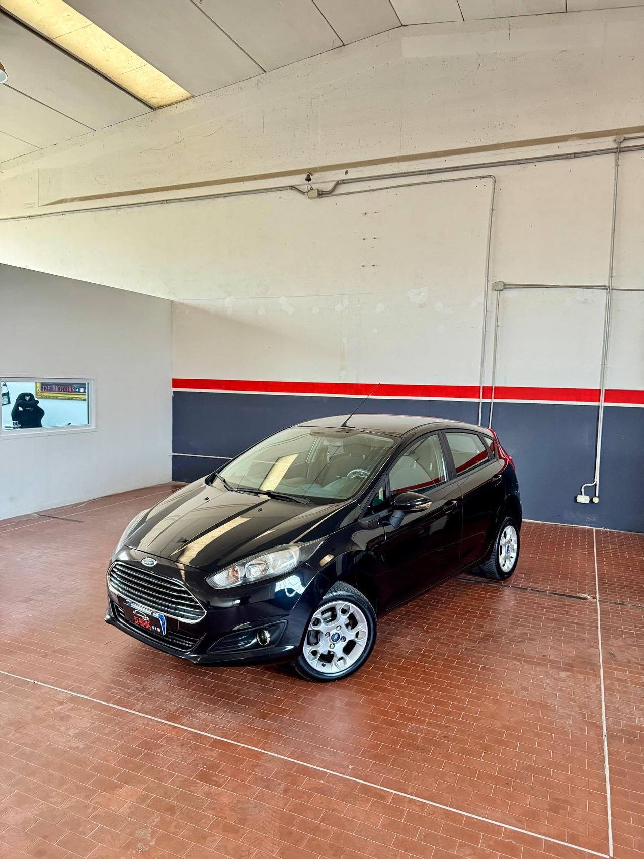 Ford Fiesta 1.4 5p. Bz.- GPL Titanium